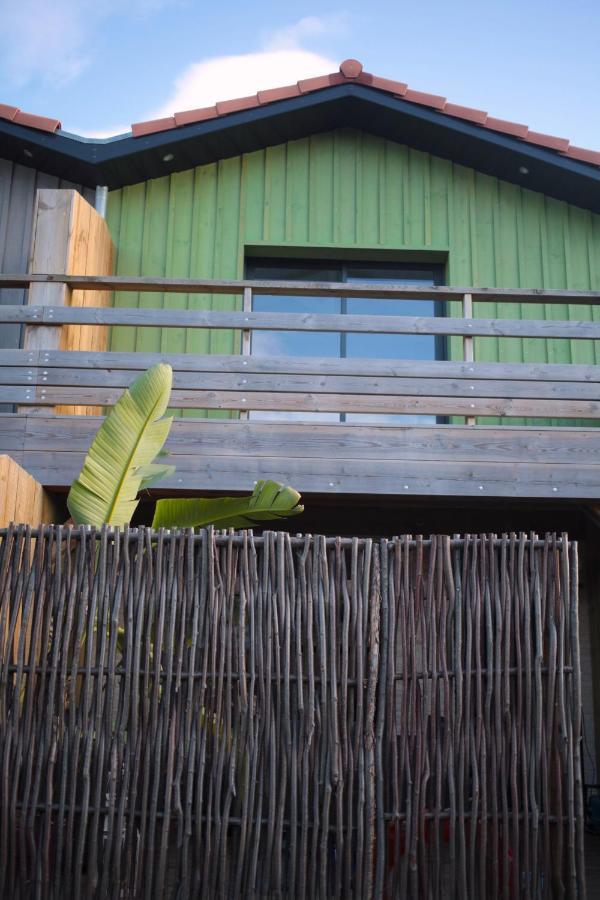 Couleur Cabanes Classé 3 étoiles Biganos Exterior foto